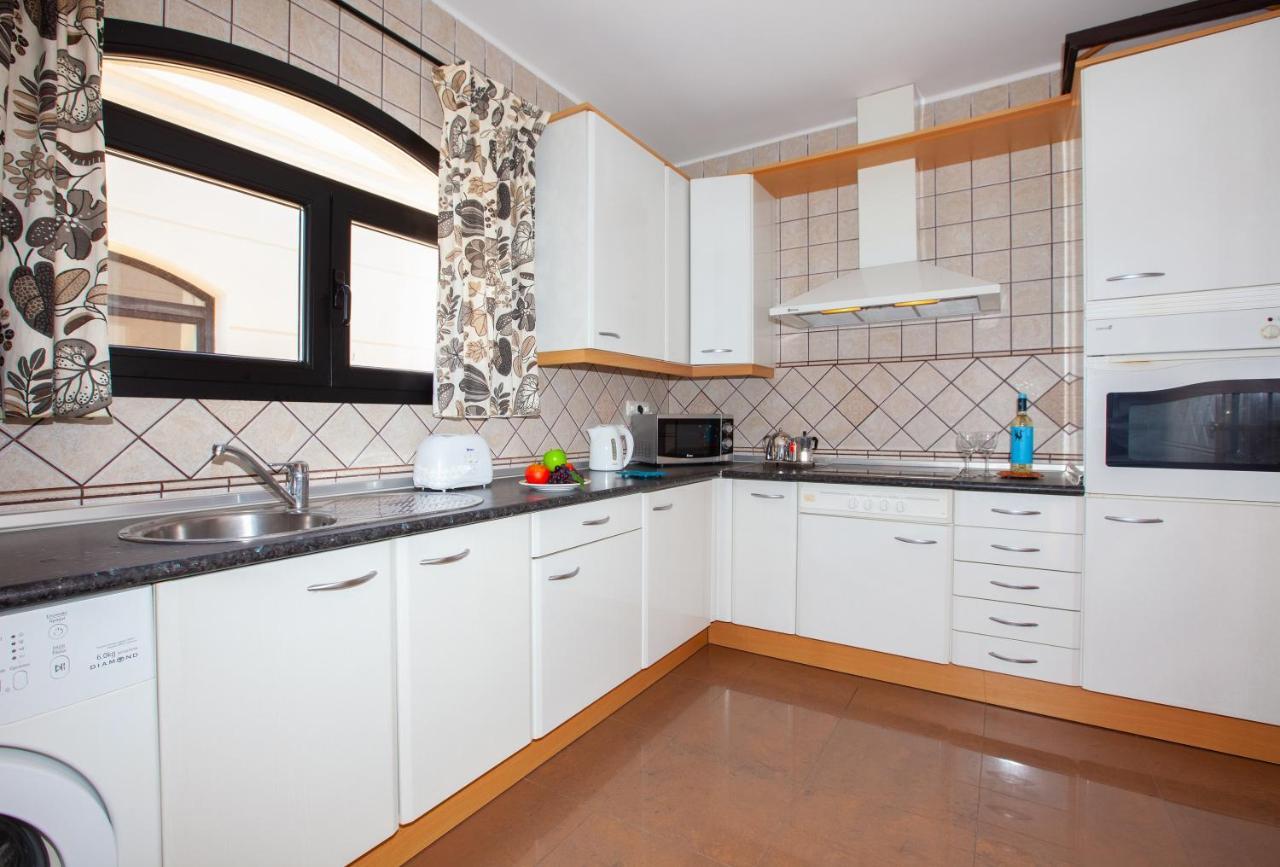 Riviera Park, Central 2 Bed Apartment Puerto del Carmen  Kültér fotó